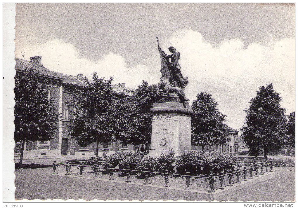 CHATELET  , Monumento Ai Caduti - Châtelet