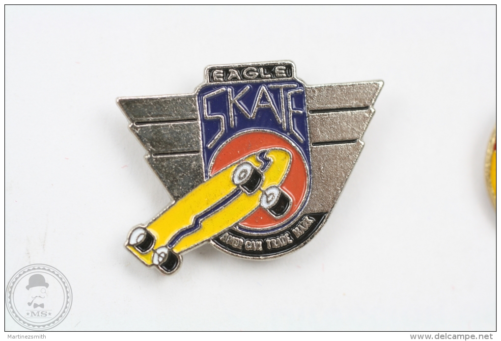 Eagle Skate - American Trade Mark - Pin Badge #PLS - Skateboard