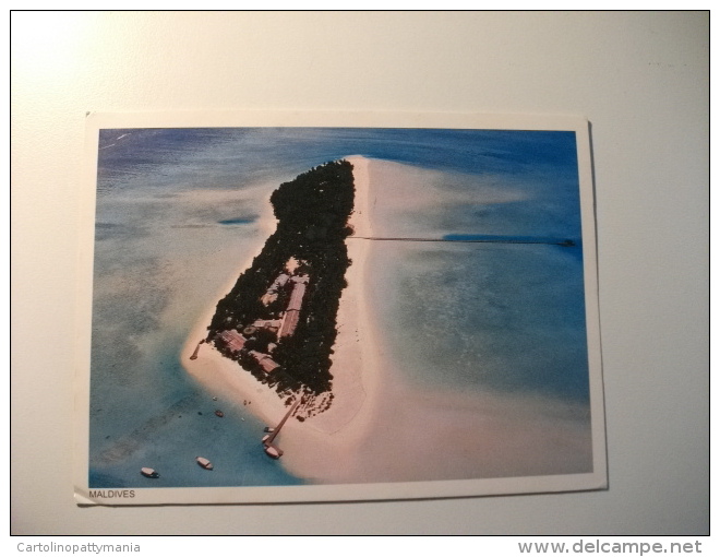 STORIA POSTALE FRANCOBOLLO COMMEMORATIVO Maldives Holiday Island - Maldives