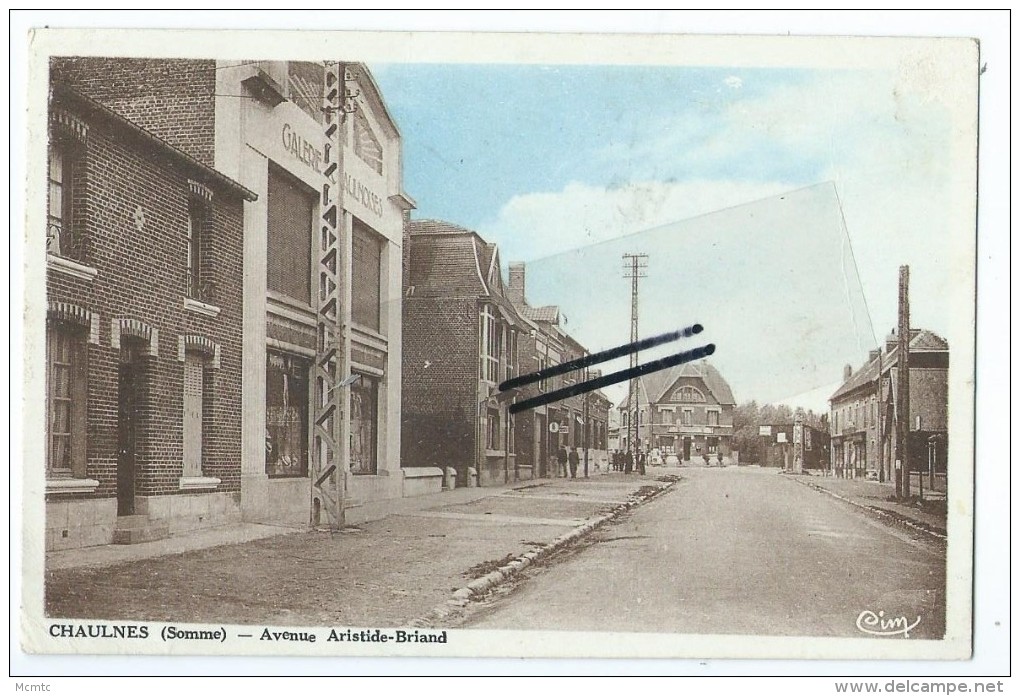 CPA - Chaulnes - Avenue Aristide Briand - Chaulnes