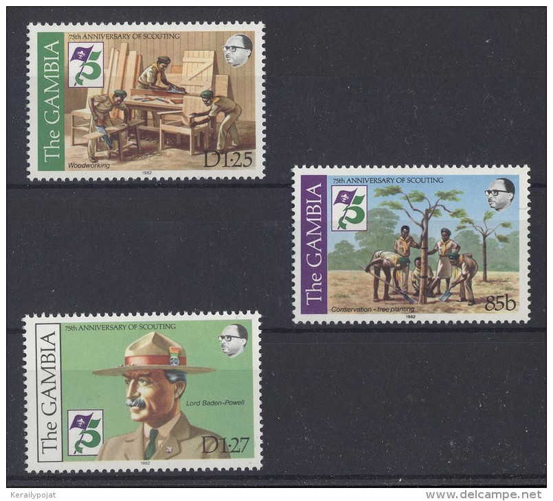 Gambia - 1982 Scouts MNH__(TH-1296) - Gambia (1965-...)