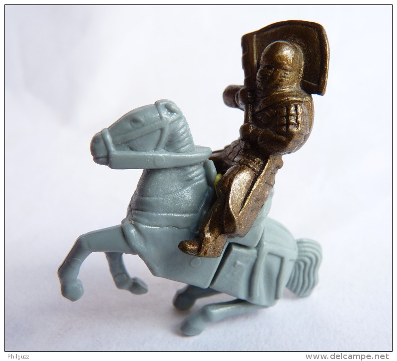 FIGURINE KINDER  METAL CHEVALIER A CHEVAlL 6 1996 Laiton Et Plastique - KRIEGER RITTER ZU PFERD - Metalen Beeldjes