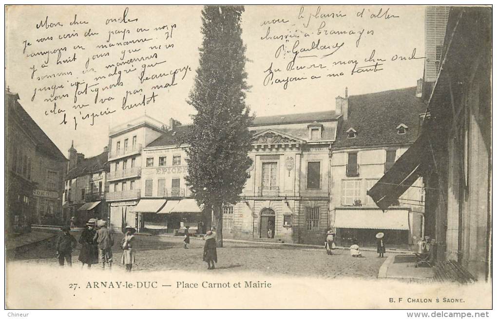 ARNAY LE DUC PLACE CARNOT ET MAIRIE - Aignay Le Duc