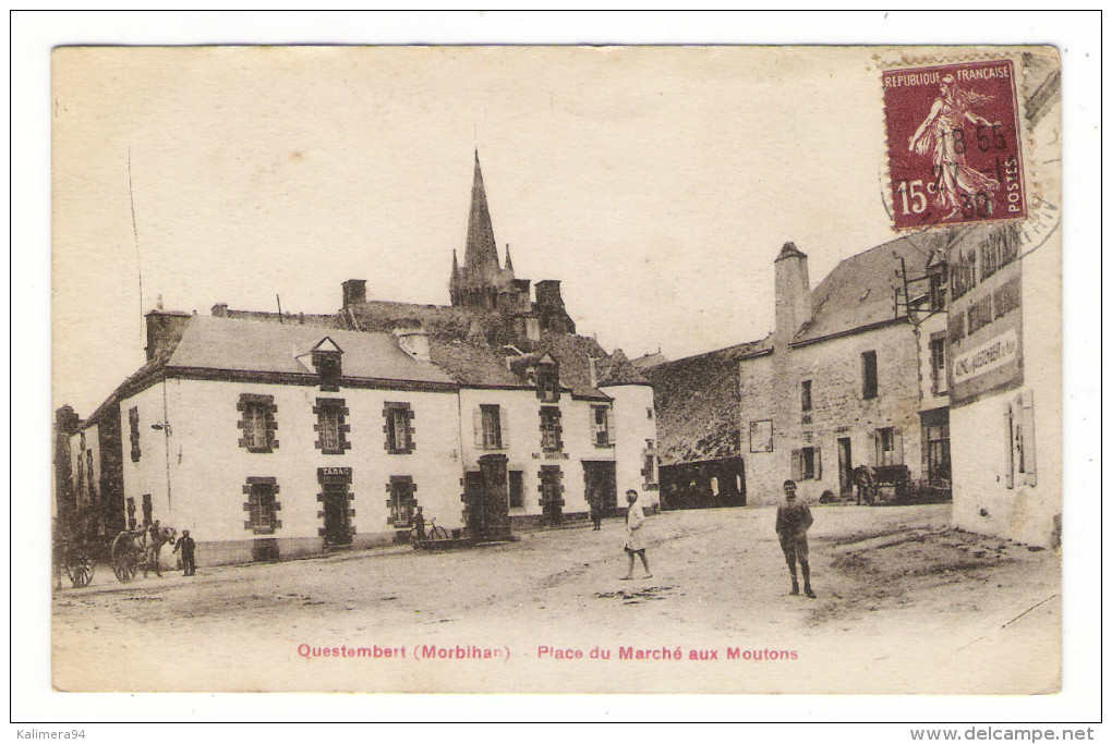 MORBIHAN  /  QUESTEMBERT  /  PLACE  DU  MARCHE  AUX  MOUTONS - Questembert