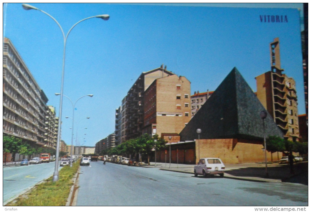 Vitoria Avenida Generalisimo - Álava (Vitoria)