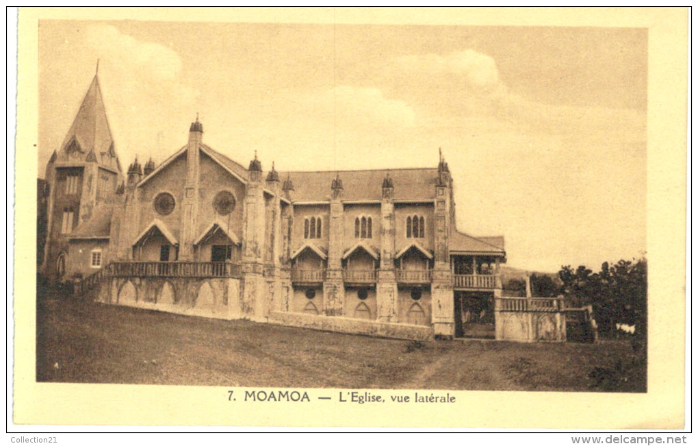 SAMOA ISLAND ..... MOAMOA ... L EGLISE VUE LATERALE - Samoa