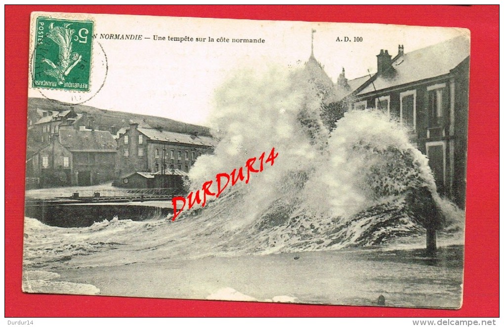 Calvados - PORT EN BESSIN - Une Tempête Sur La Côte Normande - Port-en-Bessin-Huppain