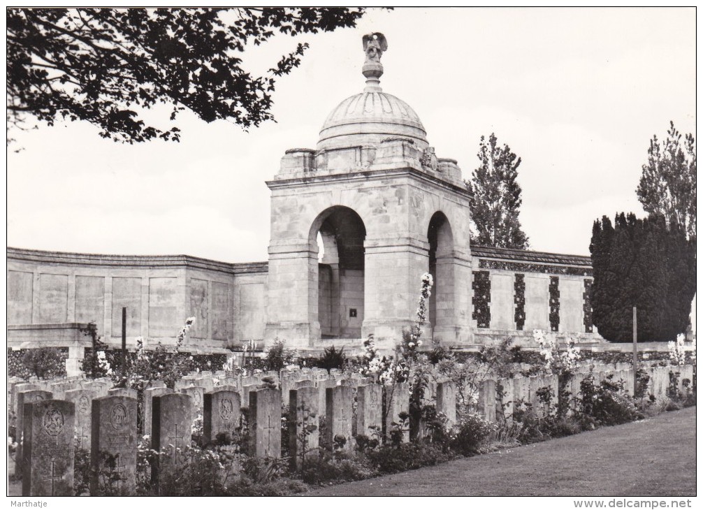 Passendale-Zonnebeke (Ieper) - Passchendaele-Zonnebeke TYNE COT CEMETERY 1914-1918 - Zonnebeke