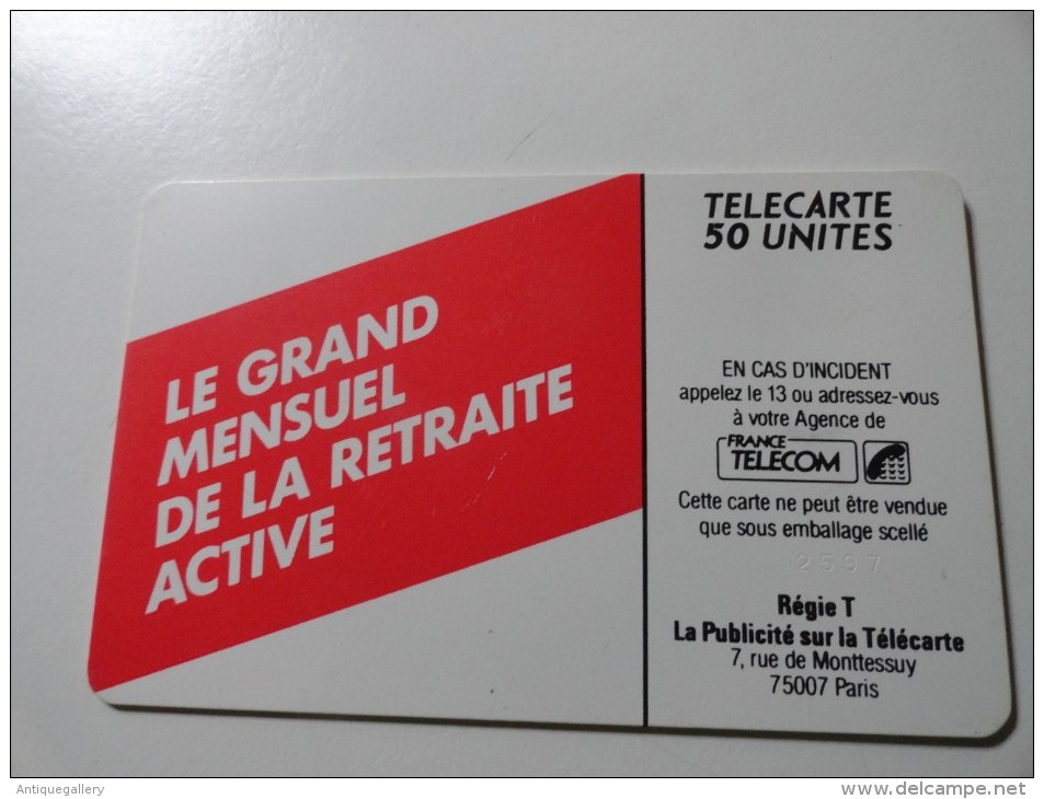 LE TEMPS RETROUVE USED CARD - Telefoonkaarten Voor Particulieren