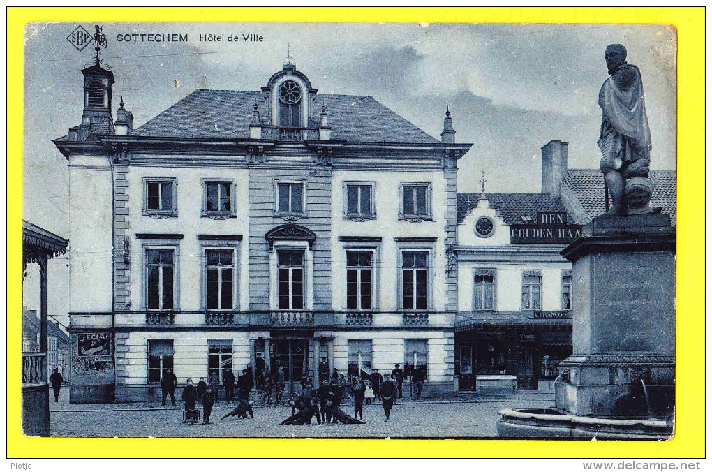 * Zottegem - Sotteghem (Oost Vlaanderen) * (SBP, Nr 20?) Hotel De Ville, Town Hall, Stadhuis, Kiosque, TOP, Animée, Old - Zottegem