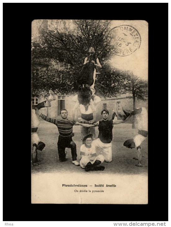 29 - PLOUDALMEZEAU - Société Arzelliz - Pyramide - Gymnastique - Ploudalmézeau