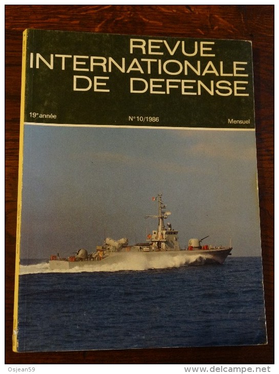 Revue Internationale De Défense N°10 De 1986 - Schiffe