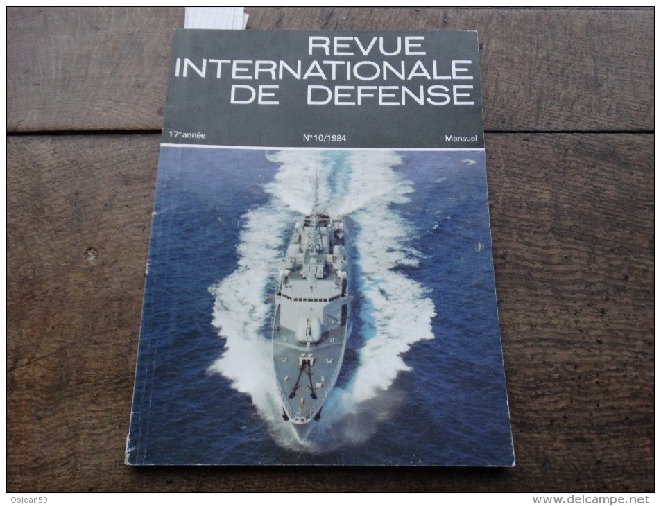 Revue Internationale De Défense N°10/1984 - Boten