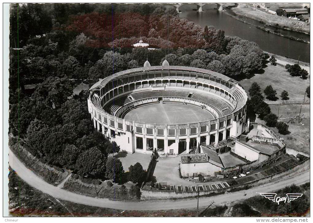 DAX VUE AERIENNE DES ARENES - Dax