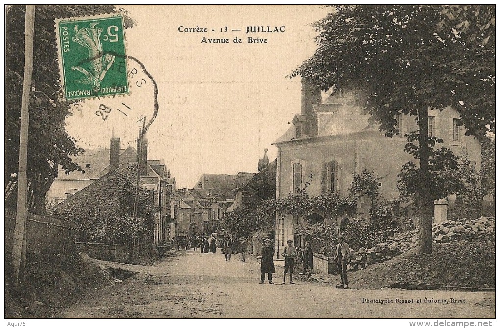 JUILLAC    Avenue De Brive (animation) - Juillac