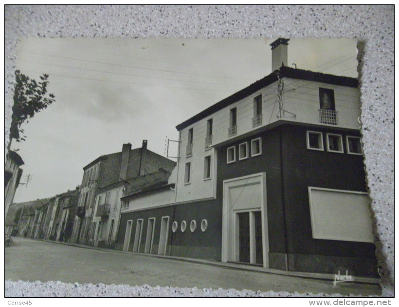 Varilhes La Salle Des Fetes Nouveau Cinema - Varilhes