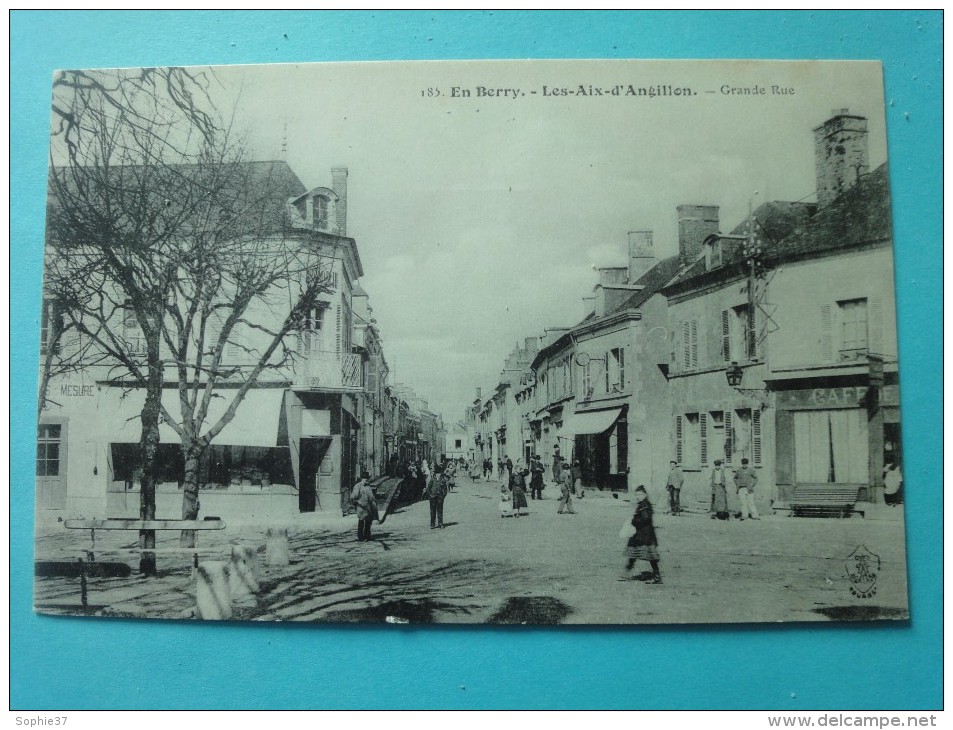 Les Aix-d´Angillon-Grande Rue - Les Aix-d'Angillon