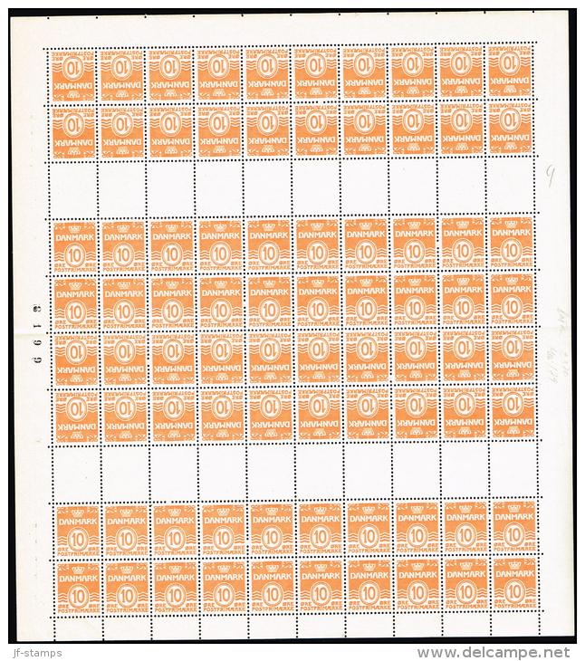 1933. Wavy-line. 10 Øre Orange + 10 Øre Orange Tête-Bêche From Stampbooklet Sheets. Com... (Michel: K 2) - JF171532 - Errors, Freaks & Oddities (EFO)