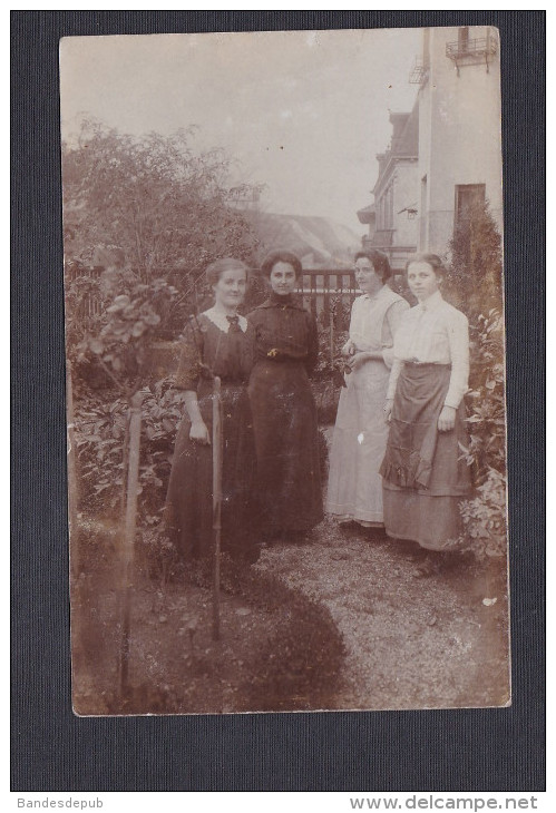 Carte Photo - Stolberg ( Femmes Archives Famille Louis Bouché) - Stolberg