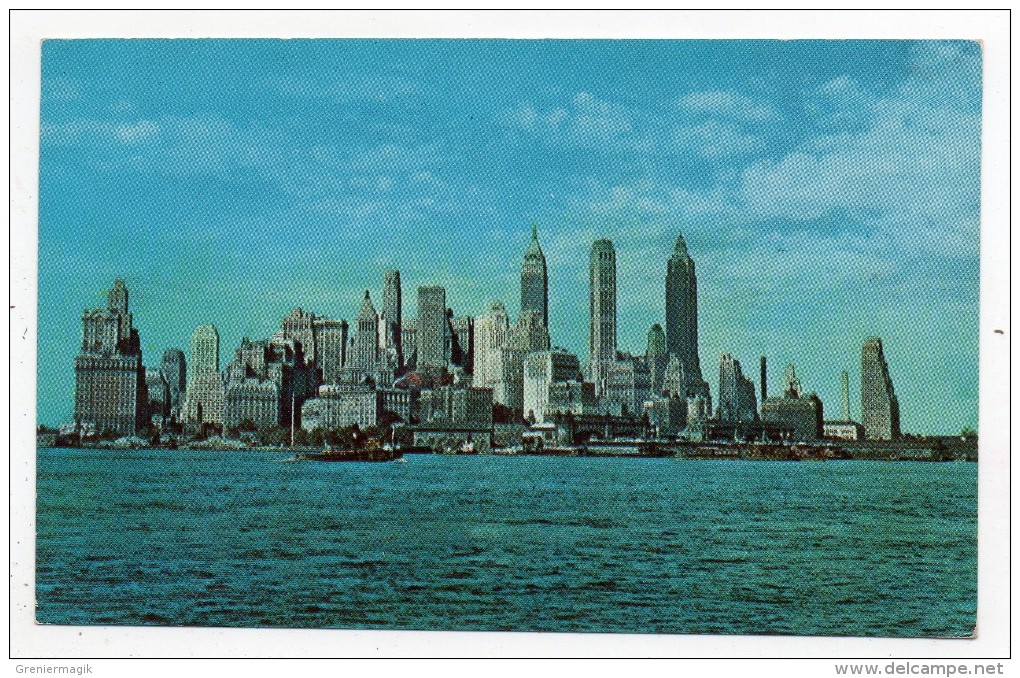 Cpsm - The Sky-scraping Towers Of Manhattan´s ...- New-York City - U.S.A. - (9x14 Cm) - Manhattan