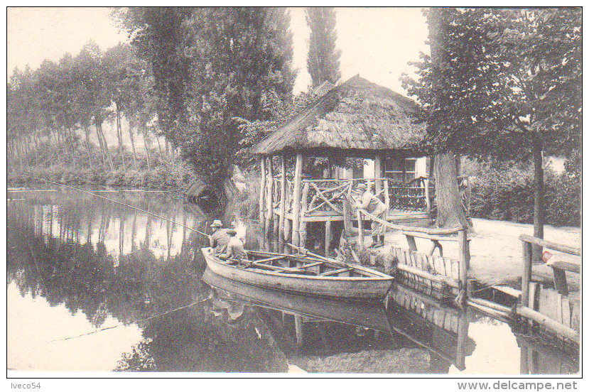 1918   Rhode Saint Genèse   "  Barque  Sur Les étangs Des 7 Fontaines  "  Hôtel Café Restaurant - Vilvoorde