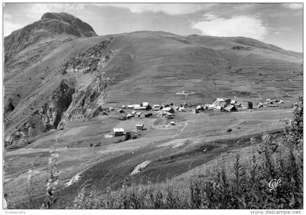 CPSM 38 L ALPE DE VENOSC VUE GENERALE DEPUIS LES PENTES DU DIABLE VERS PIED MOUTET   Grand Format 15 X 10,5 - Vénosc