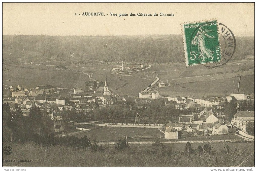 Auberive (52) Vue Prise Des Coteaux Du Chanois - Auberive