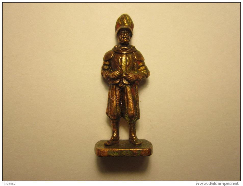 FIGURINE KINDER METAL SOLDAT  SWISS (suisse) N°2 - Metallfiguren