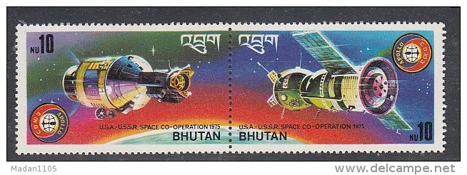 BHUTAN 1975  United States-Soviet Space Cooperation ,2v Se-tenant Pair, Apollo, Soyuz, MNH(**) - Sonstige & Ohne Zuordnung