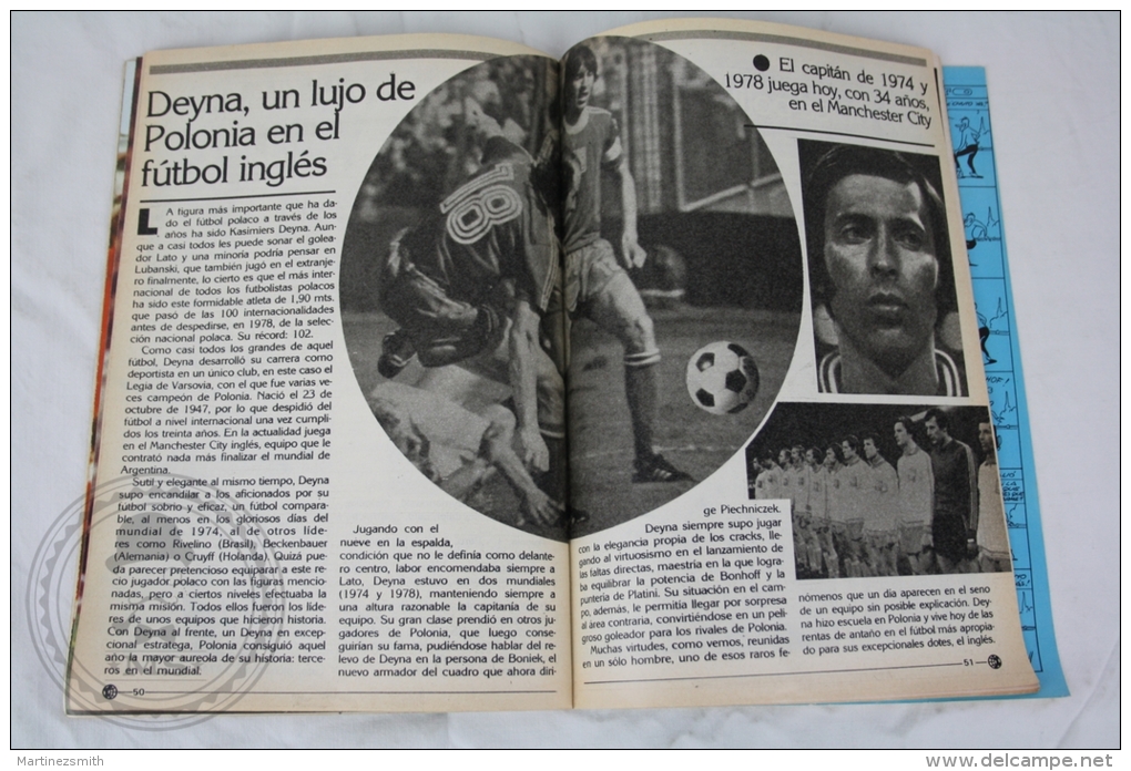 1982 FIFA World Cup - Spanish Magazine - Poland Players & Team - Lato, Boniek...