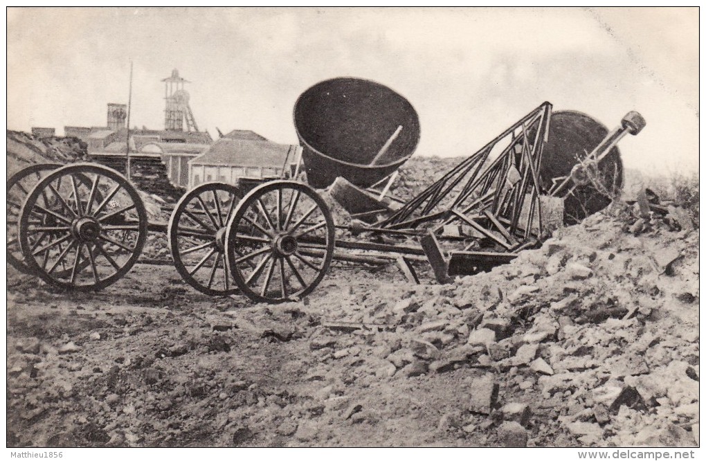 CPA 14-18 AVION - Après L'explosion De La Mine (A98, Ww1, Wk 1) - Avion