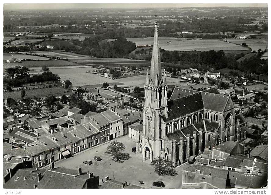 Loire Atlantique -gd Format Div- Ref N81- En Avion Au Dessus De La Chapelle Basse Mer -vue Aerienne -carte Bon Etat   - - La Chapelle Basse-Mer