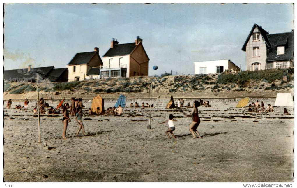 SPORTS - VOLLEY - PIROU-PLAGE - Manche - Volleybal