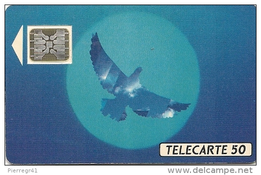 CARTE-PUBLIC-F134B-50U-SC5an-Trou 6-12/90--OISEAU BLEU-5 Ge-UTILISE-TBE - 1990