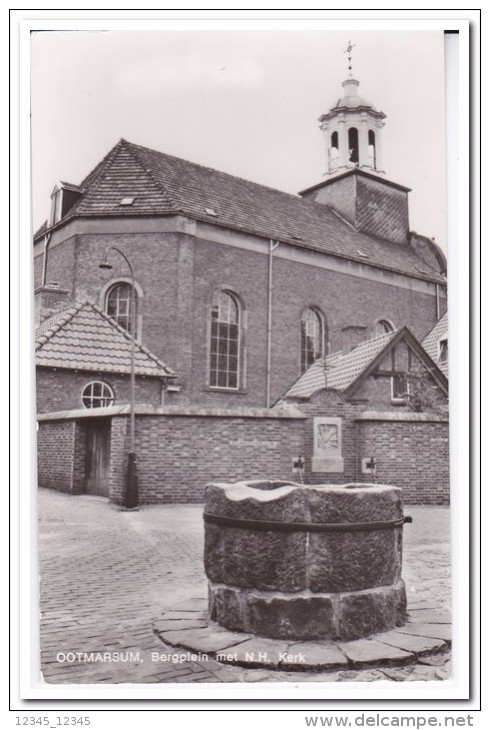 Ootmarsum, Bergplein Met Ned. Hervormde Kerk - Ootmarsum