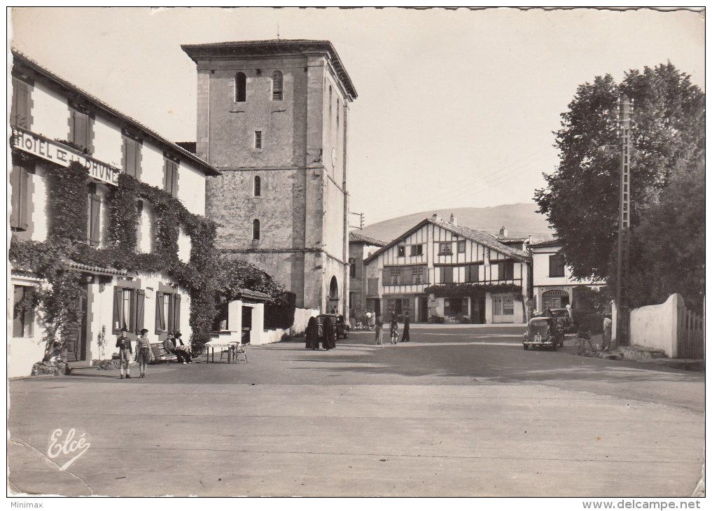 Ascain - Depuis Le Fronton, Vue Sur L´Hôtel De La Rhûne Et L´Eglise - 1953 - Ascain