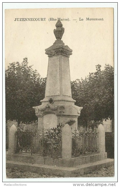 Juzennecourt  (52) Le Monument - Juzennecourt