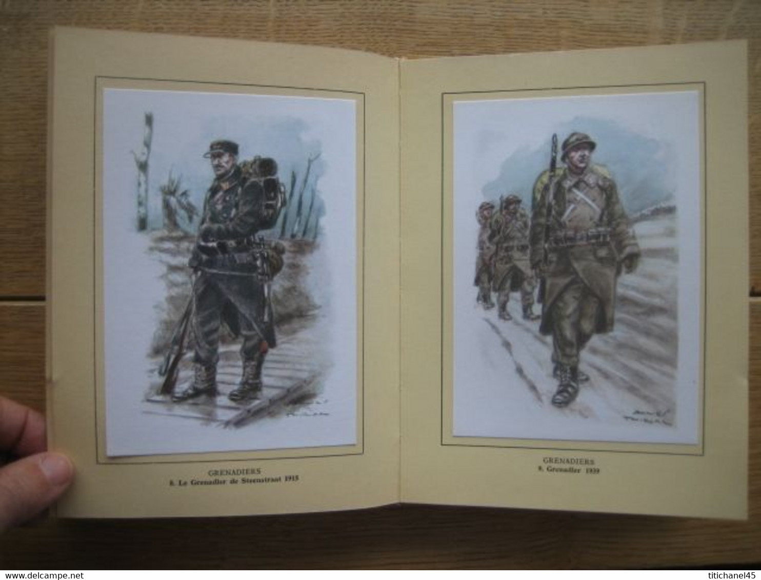 RARE - HISTORIA - UNIFORMES BELGES - 3 TOMES - COMPLET - 150 reproductions en couleurs d'aquarelles de James THIRIAR