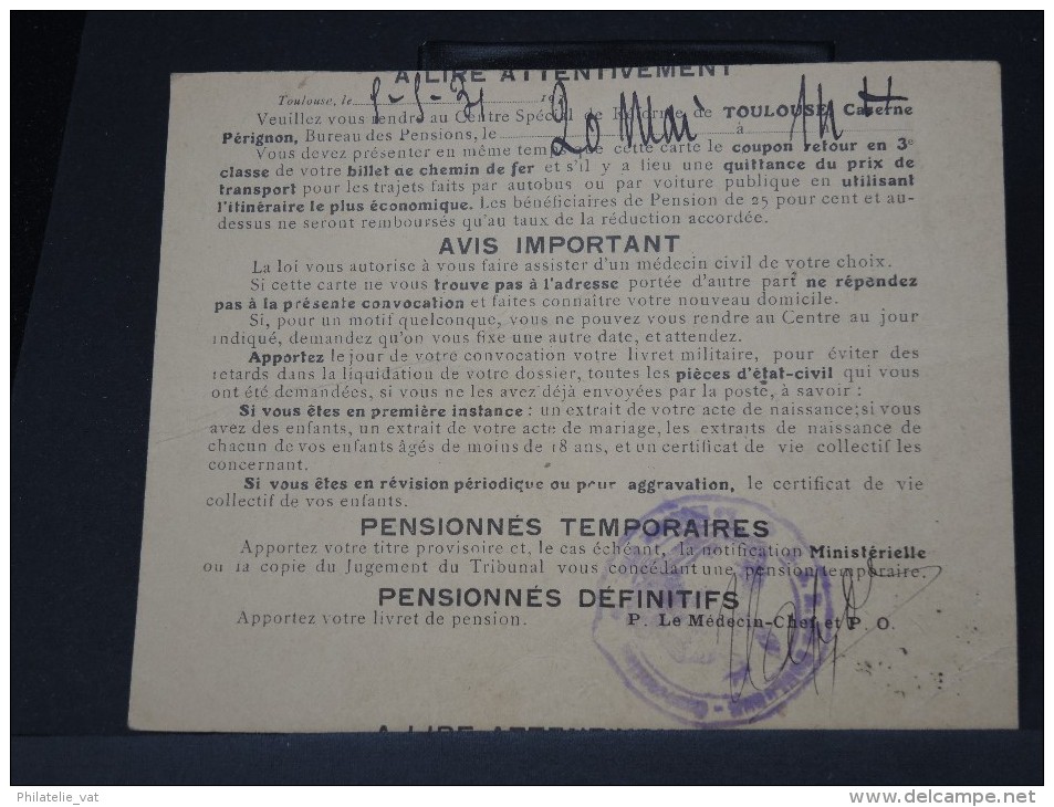 FRANCE- FORMULAIRE DE PENSIONS DE TOULOUSE EN RECOMMANDE AVEC ACCUSE  POUR TOULOUSE REDIRIGEE A PARIS EN 1931  LOT P3337 - Militärstempel Ab 1900 (ausser Kriegszeiten)