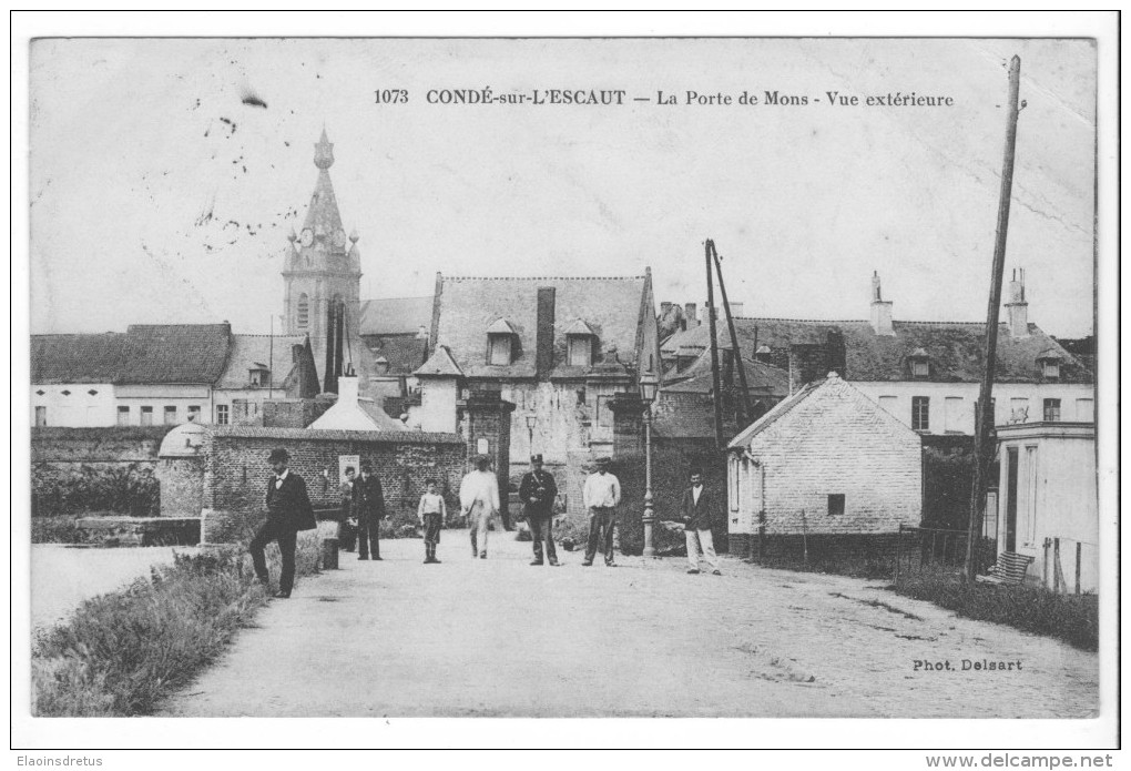 Condé-s-Escaut (59) - Porte De Mons. Petit Pli Coin Haut Droite, Taches Dues Au Cachet, A Circulé. - Conde Sur Escaut