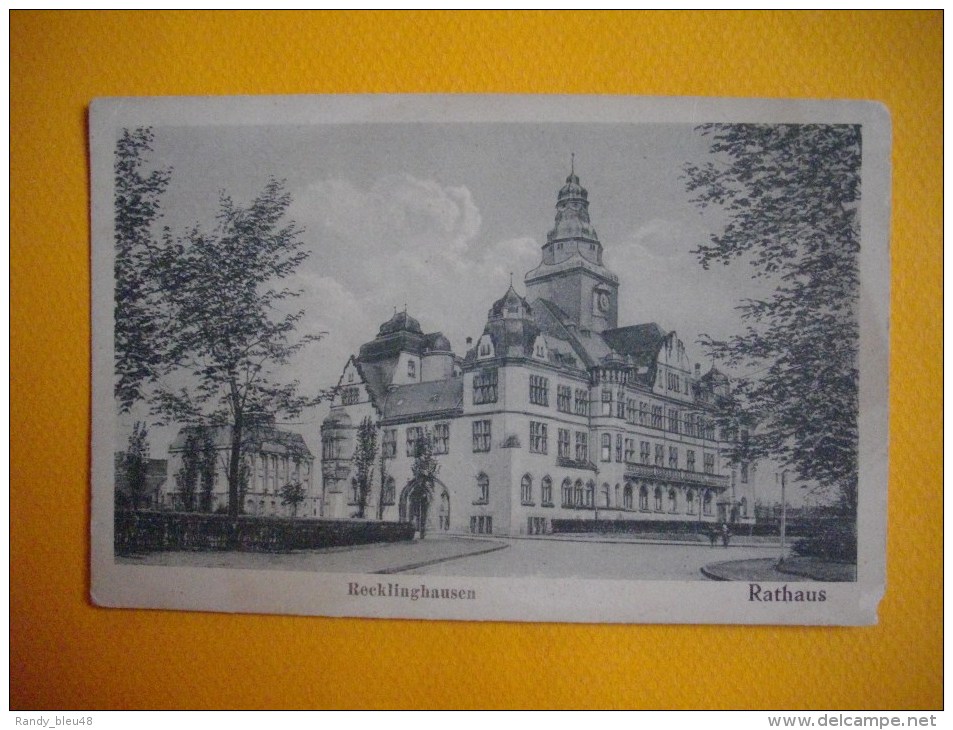 Cpsm  RECKLINGHAUSEN  -  Allemagne  -  Rathaus  - - Recklinghausen