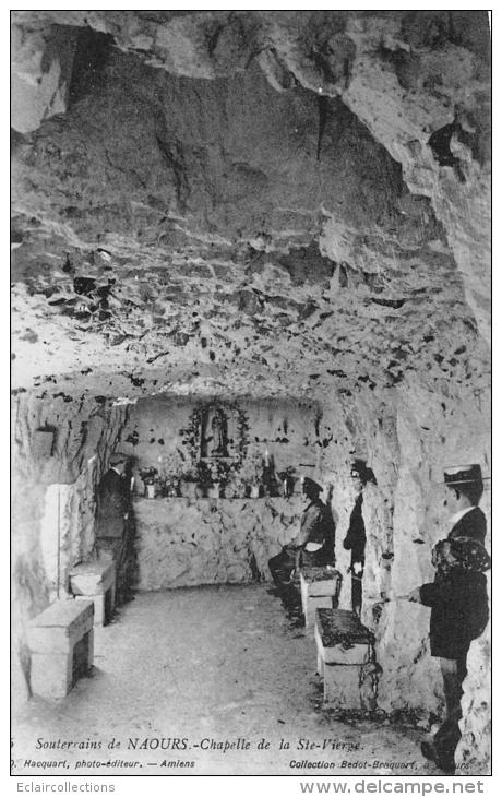 Naours     80     Le Souterrain. Chapelle Dans Une Grotte - Naours