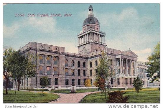 State Capitol Lincoln Nebraska - Lincoln