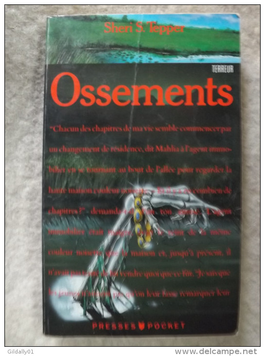 9013.   OSSEMENTS.   Sheri S Tepper.     1987.    ( Pocket Terreur) - Roman Noir