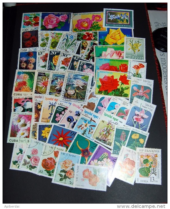 FLEURS, FLOWERS, BLUMENS - Vrac 100 Timbres (see 2 Pictures) - Mezclas (max 999 Sellos)