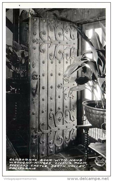 248813-California, Death Valley, RPPC, Scotty´s Castle, Living Room, Elaborate Door, Hand Wrought Hinges, Frashers Photo - Death Valley