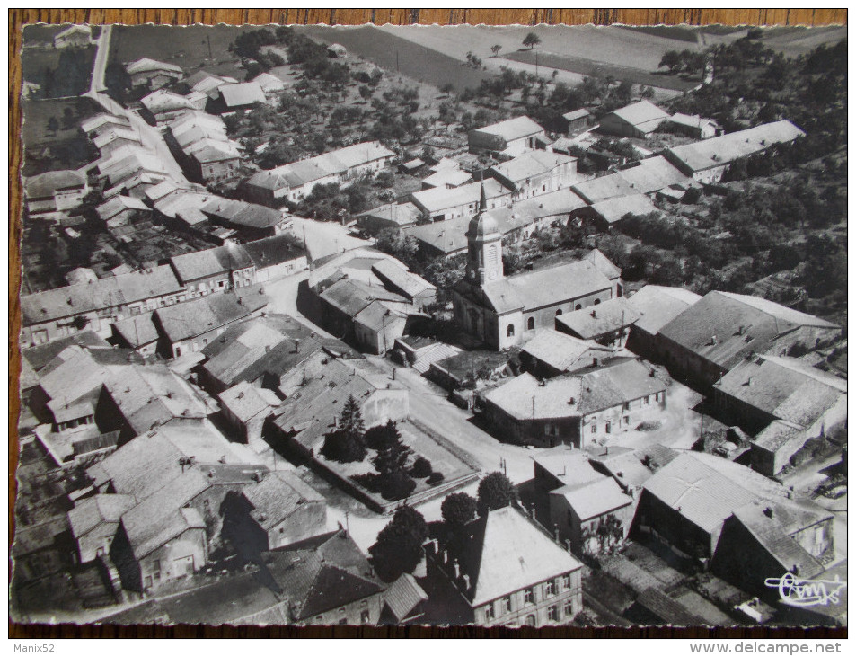 55 - PIERREFITTE - Vue Aérienne. (L'Eglise) CPSM - Pierrefitte Sur Aire