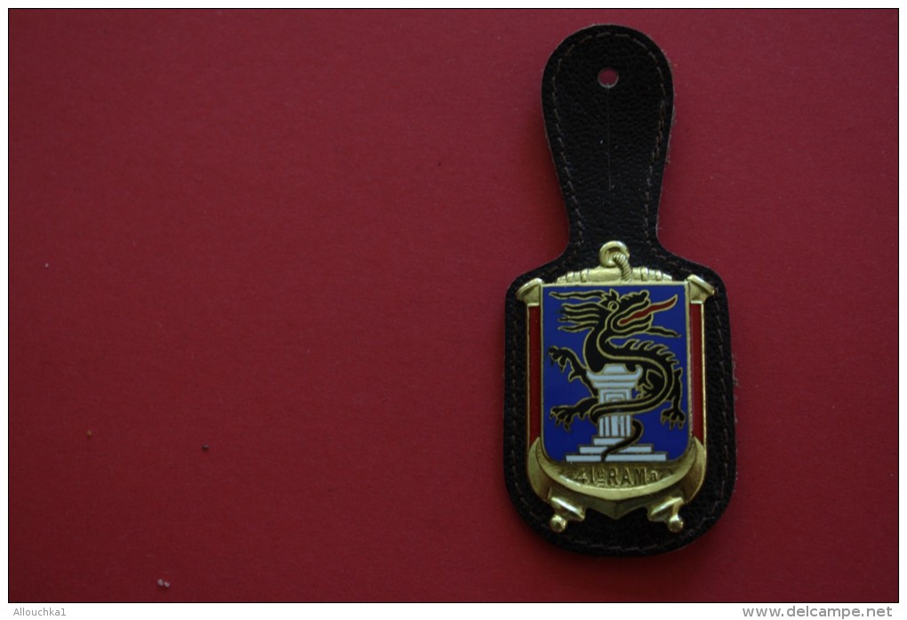 MILITARIA Insigne Régimentaire Du 41éme REGIMENT D'ARTILLERIE DE MARINE OU COLONIALE BASé LA FERE  AINSNE  PUCELLE DRAGO - Marine