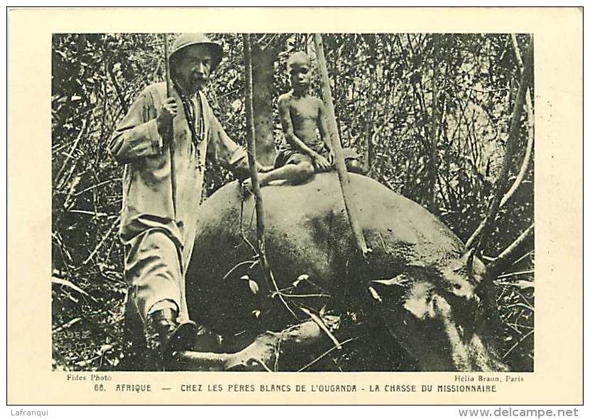 Pays Divers- Afrique -ref D765- Chasse -chasseur - Chez Les Peres Blancs De L Ouganda - La Chasse Du Missionnaire  - - Ouganda