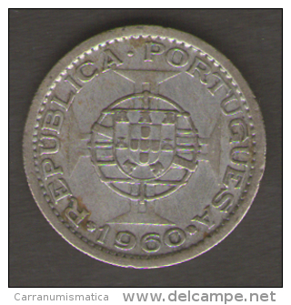 MOZAMBICO 5 ESCUDOS 1960 AG SILVER - Mozambique